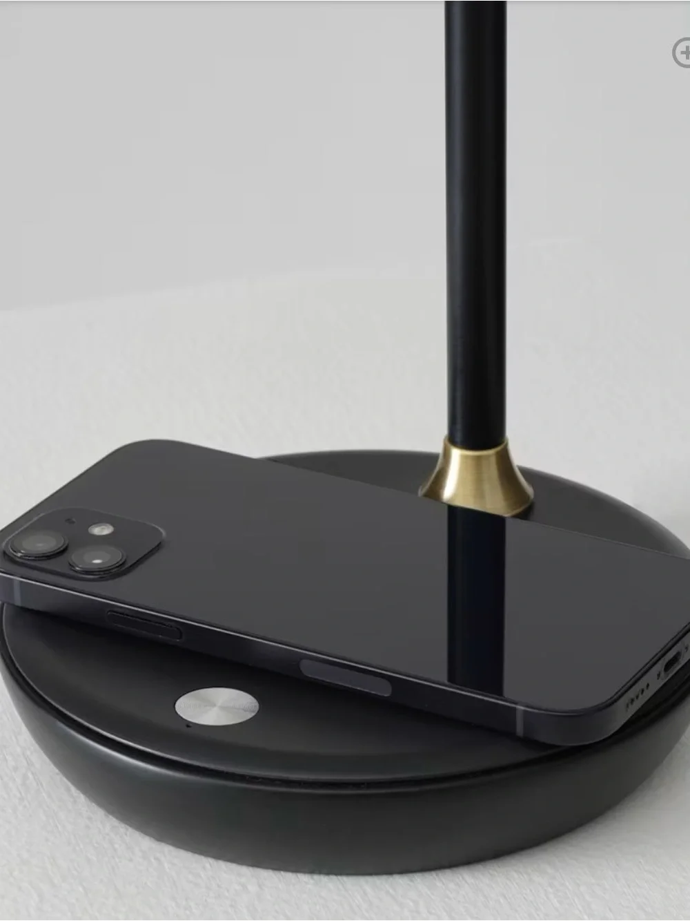 Brightech Ezra Modern Dimmable (Includes LED Light Bulb) Wireless Charging